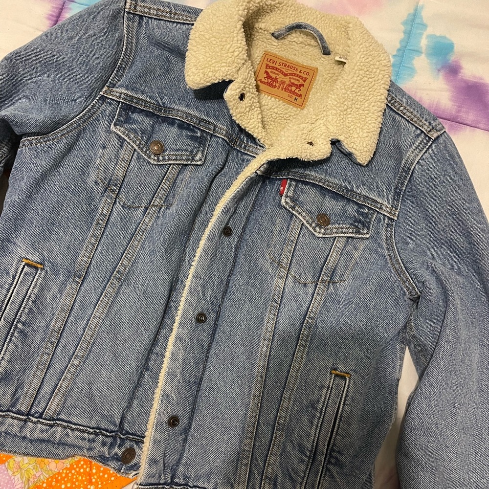 Levis Sherpa Lined Denim Trucker Jacket